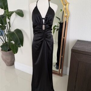 Jessica McClintock for Gunners Sax Black Satin, Backless Evening Gown Rhinestone